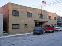 110 West Prairie in Marengo, IL - Foto de edificio - Building Photo