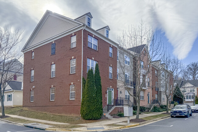 Residences @ Victory Promenade in Hyattsville, MD - Building Photo - Building Photo