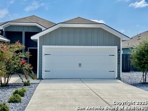 property at 3424 Scott Cir