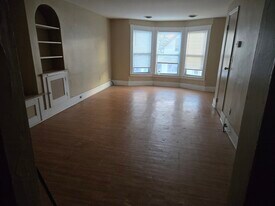 150 Forest Ave, Unit Upper in Buffalo, NY - Building Photo