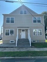 36 East Ave in West Haven, CT - Building Photo