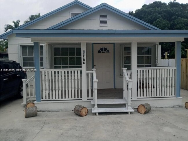 property at 11108 Peachtree Dr