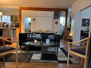 938 21st Ave in Seattle, WA - Building Photo - Building Photo