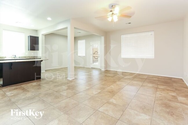 1073 Water Cove St in Henderson, NV - Building Photo - Building Photo