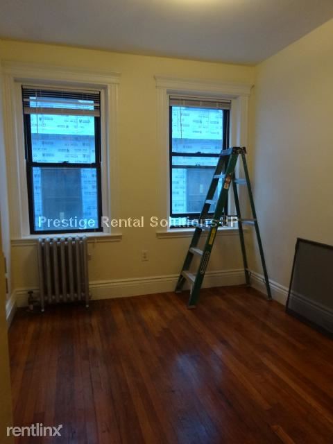 27 Park Dr-Unit -Apt 8 in Boston, MA - Building Photo - Building Photo