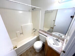 12157 Vanowen St in Los Angeles, CA - Building Photo - Building Photo