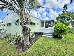 410 49th Ave Terrace W in Bradenton, FL - Building Photo - Building Photo