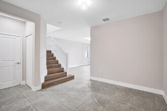 4926 NW 48th Terrace in Tamarac, FL - Building Photo - Building Photo