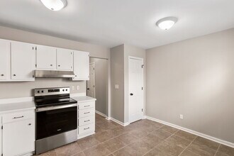 1426 Camp Rd in Charleston, SC - Building Photo - Building Photo