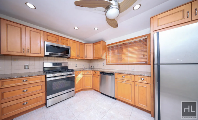 property at 459 Klondike Ave