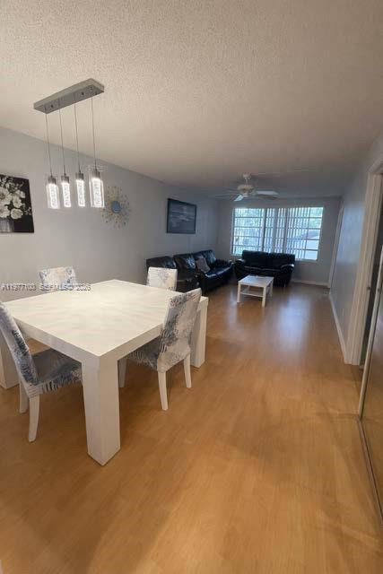 1701 NW 75th Ave in Plantation, FL - Foto de edificio - Building Photo