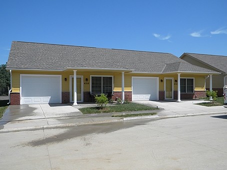 Adams Park Senior Cottages