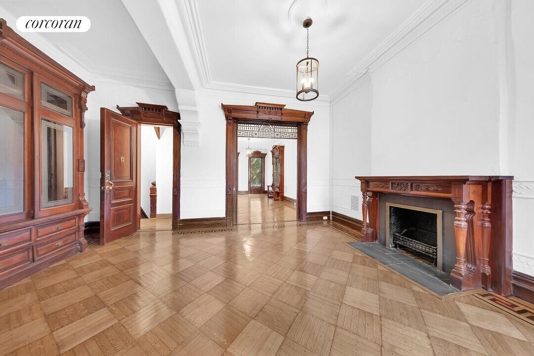 209 Jefferson Ave in Brooklyn, NY - Foto de edificio