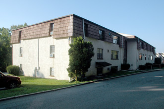 Juniper Hill Apartments in Kennett Square, PA - Building Photo - Building Photo