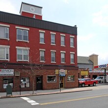 970 Broadway in Bayonne, NJ - Building Photo - Building Photo