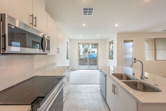 3260 S Agate Paseo in Ontario, CA - Building Photo - Building Photo