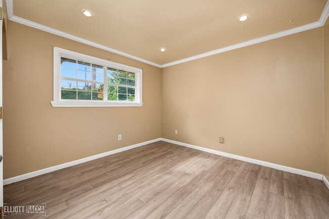 2020 Clover Ln in Alexandria, LA - Foto de edificio - Building Photo