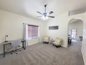 4558 S Jojoba Ave in Yuma, AZ - Foto de edificio - Building Photo