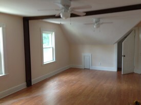 15 Columbus Ave, Unit 3 in Beverly, MA - Building Photo