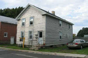 3 Mary St in Oswego, NY - Building Photo