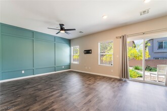 12731 Epperly St in Las Vegas, NV - Building Photo - Building Photo