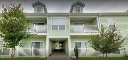 Woodland's Edge in Searcy, AR - Foto de edificio - Building Photo