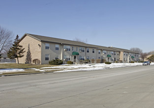 Northpoint Crossings in Kenosha, WI - Building Photo - Building Photo