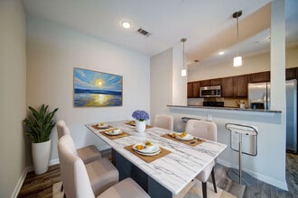 Hyde Glen in Charlotte, NC - Foto de edificio - Building Photo