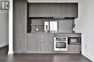 28 Ann St in Mississauga, ON - Building Photo - Building Photo