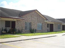 27745 N Kansas City Rd in La Feria, TX - Building Photo