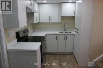 116 Skegby Rd in Brampton, ON - Building Photo - Building Photo