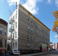 5601 6th Ave in Brooklyn, NY - Foto de edificio - Building Photo