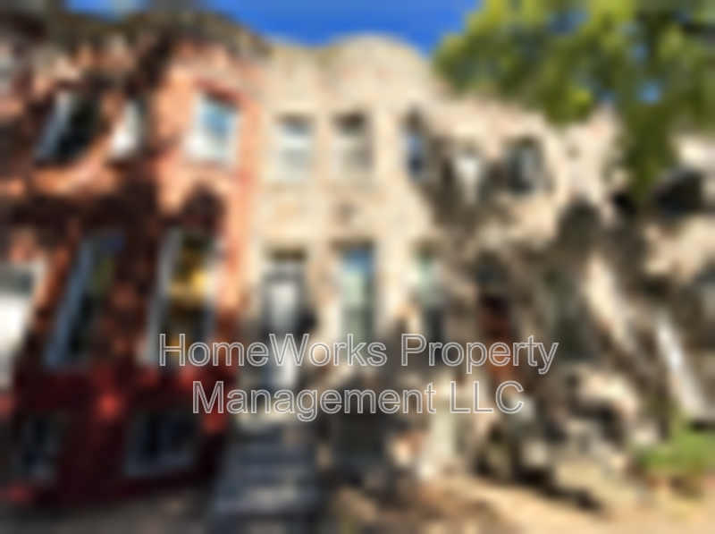 2827 Woodbrook Ave in Baltimore, MD - Foto de edificio