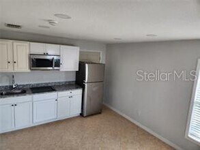 12119 Dakota Woods Ln in Orlando, FL - Building Photo - Building Photo