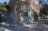 Las Palomas in Los Angeles, CA - Building Photo - Building Photo