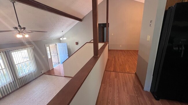 6460 Lake Esther Dr in Fairburn, GA - Foto de edificio - Building Photo