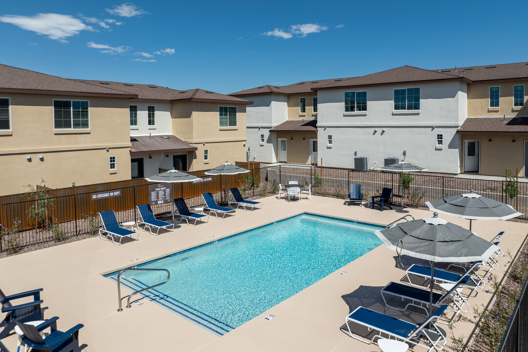 San Luciano Townhomes in Tucson, AZ - Building Photo