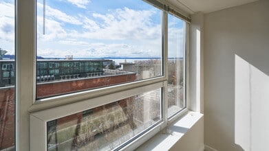 Olympus in Seattle, WA - Building Photo - Building Photo