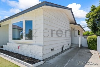 686 Pomeroy Ave in Santa Clara, CA - Building Photo - Building Photo