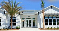 Azalea Bay Apartments in Gulf Breeze, FL - Foto de edificio - Building Photo