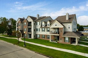 The Fairways at Woodfield in Grand Blanc, MI - Building Photo