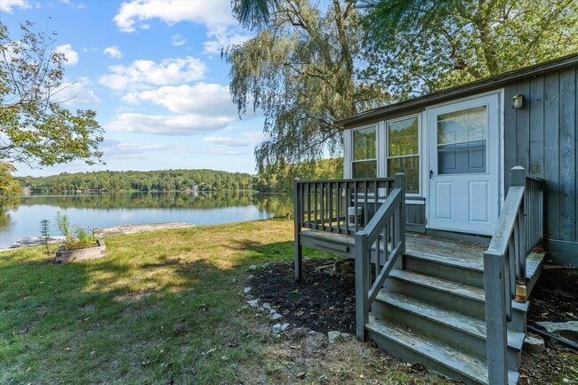 280 Groton Rd in Westford, MA - Building Photo - Building Photo