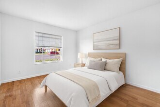 9977 Three Lakes Cir in Boca Raton, FL - Building Photo - Building Photo