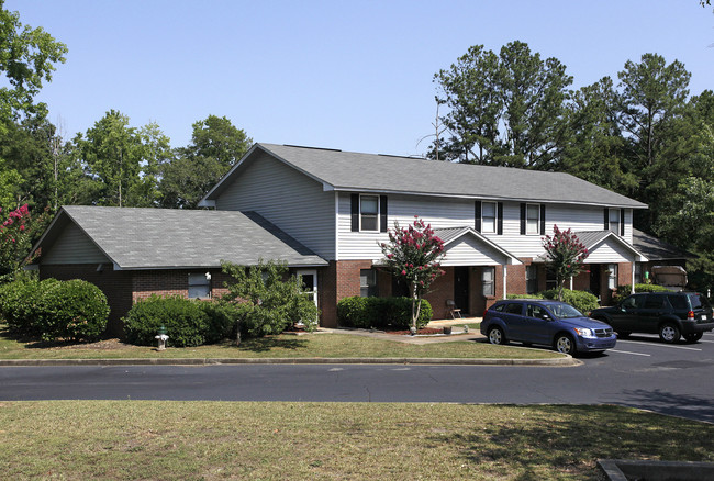 Tranquil Villas Apartments in Newnan, GA - Foto de edificio - Building Photo