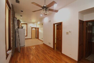 1335 W Huron St in Chicago, IL - Building Photo - Building Photo