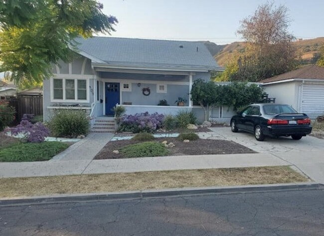 property at 409 Blaine Ave