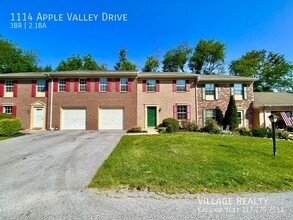 1114 Apple Valley Dr in Red Lion, PA - Building Photo - Building Photo