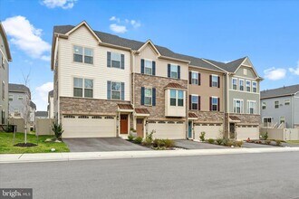 5924 Pecking Stone St in New Market, MD - Building Photo - Building Photo