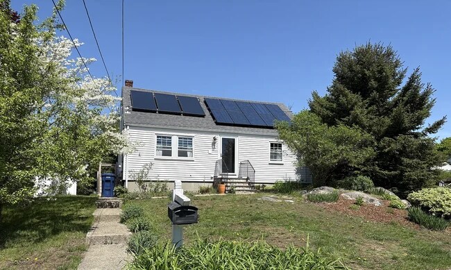 property at 9 Larkin Ln