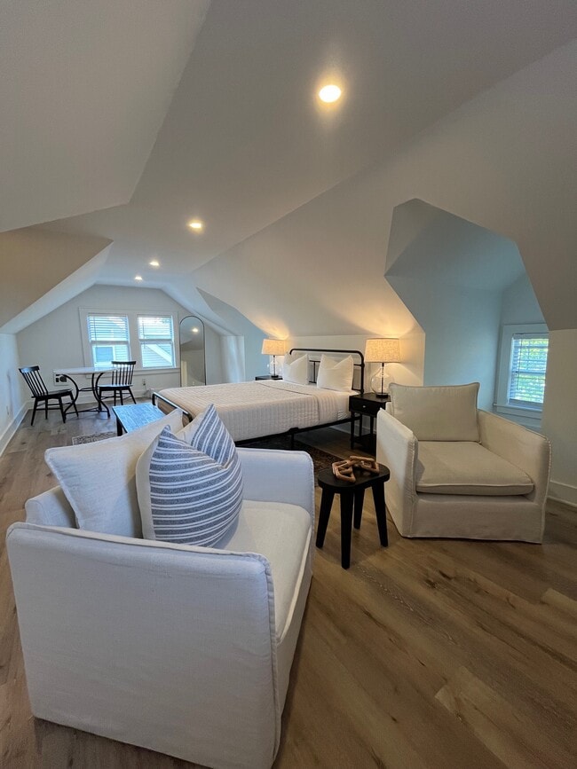 1648 Eddington Rd, Unit 3